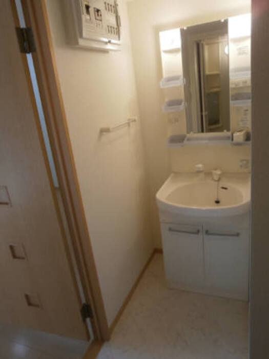 サンモールエイトの独立洗面台