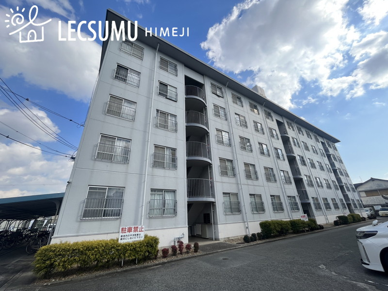 ローレルハイツ姫路天満B棟の外観