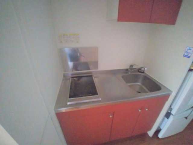 レオパレスプレミールのキッチン|使いやすいキッチンです