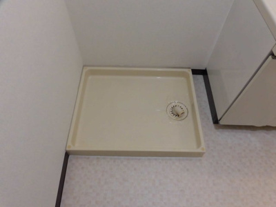 【設備】 | エトワール小松 | 室内洗濯機置き場です。