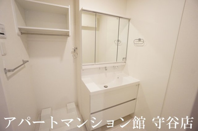 【独立洗面台】 | Krone