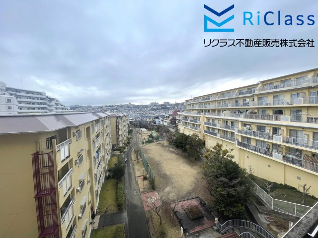 プリオーレ美山台弐番館の展望