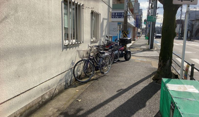 【駐輪場】 | ポケットハイツ本厚木 | マンションの駐輪場は、事前に空きがあるか確認を取ると安心です。せっかく入居したのに駐輪スペースがない！なんてことになったら大変ですよね。そこで、内見時や購入前にはまず事前に確認しておくと良いでしょう。