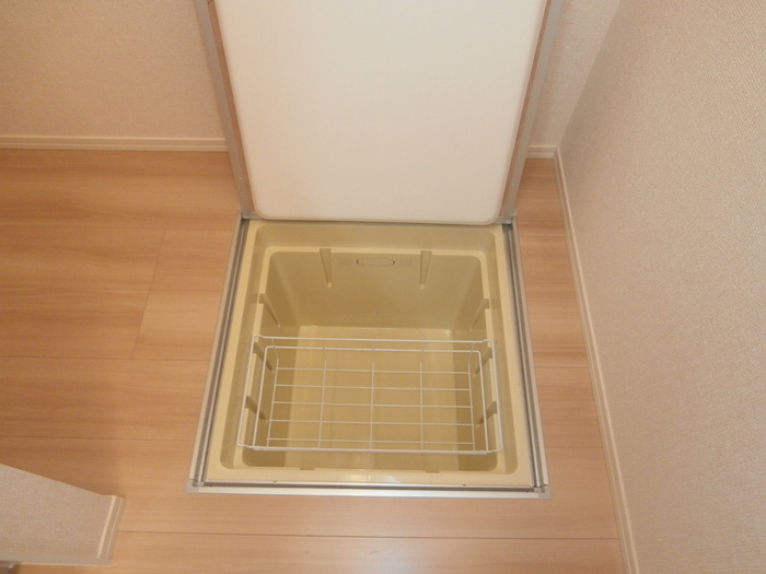 メゾン ド プリュネ Aの収納|収納