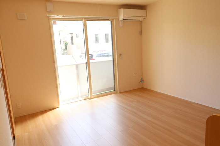 メゾン ド プリュネ Aの居間・リビング|LDK