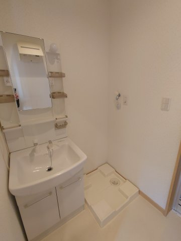 アドマーニ日進の洗面所