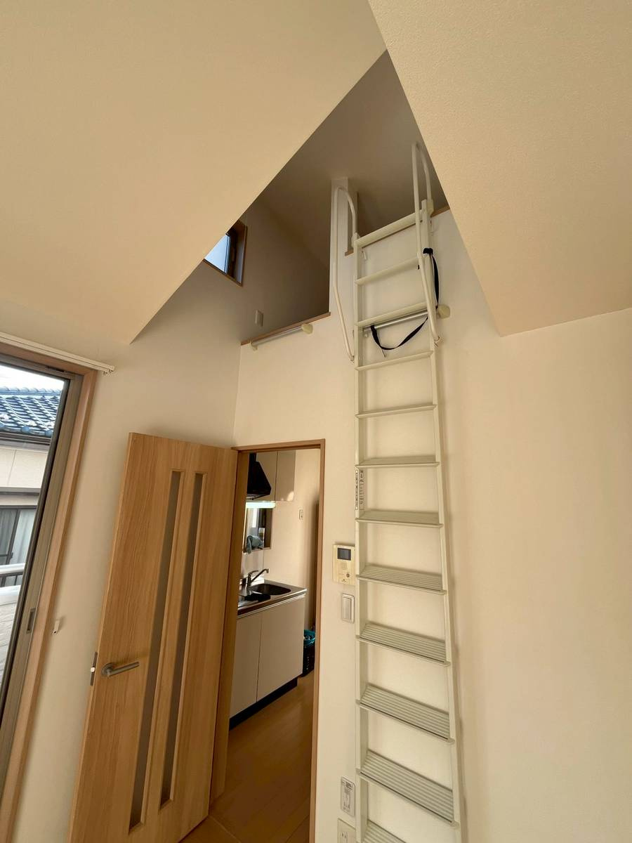 アドマーニ日進の内装