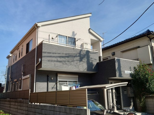 アドマーニ日進の外観