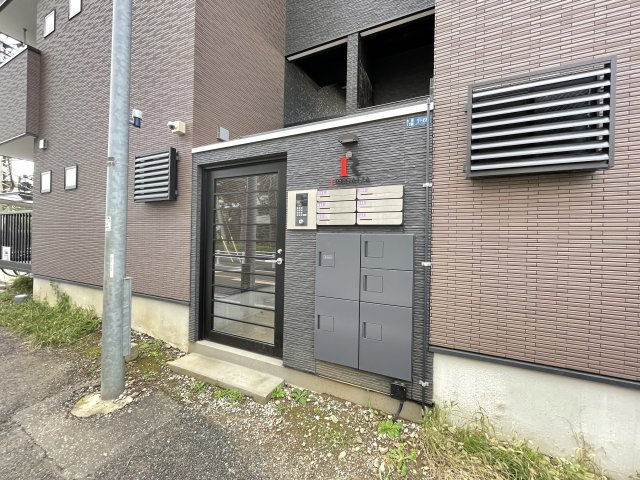 アイレガリアⅠのエントランス