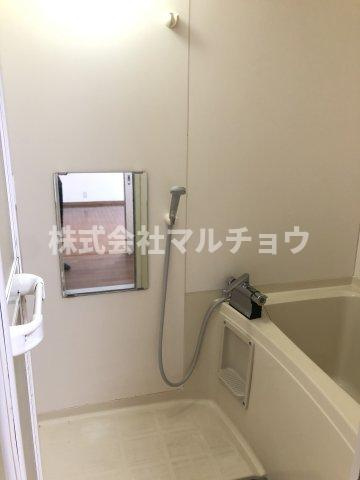 衣笠キャスルハイツの浴室|日々の疲れを癒すお風呂付です