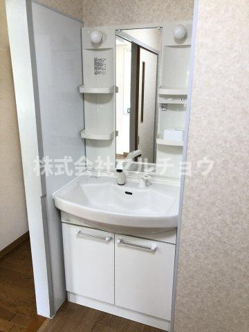 衣笠キャスルハイツの独立洗面台|独立洗面台です