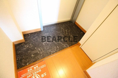【玄関】 | レオパレスひつかわ