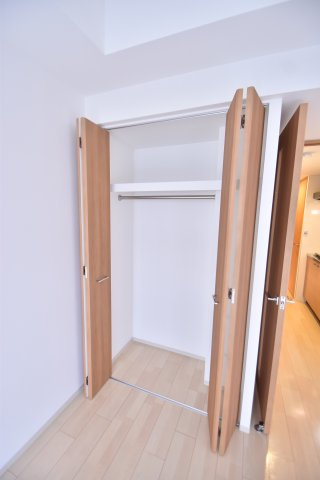 大阪市都島区中野町１丁目の賃貸マンションの収納