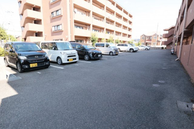 【駐車場】 | プラザハイツ二ツ屋E | 駐車場