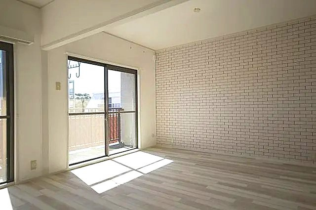 山本マンションの居間・リビング