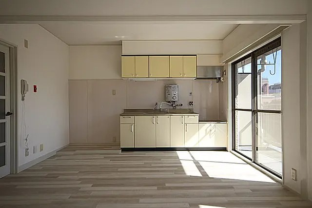 山本マンションの居間・リビング