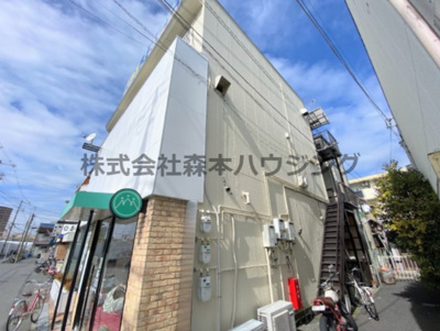 【外観】 | 　緑町マンション | 外観は落ち着いています
