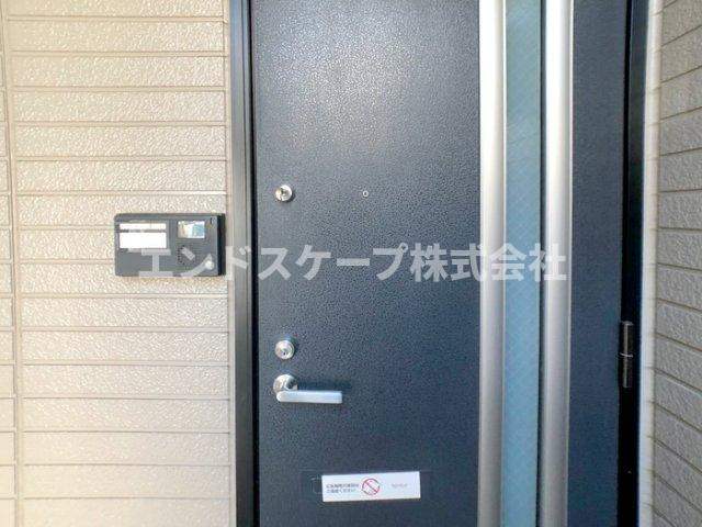 パーチェ　Ｄのエントランス|高崎、前橋、伊勢崎エリアのお部屋探しはエンドスケープまで！お客様の理想お聞かせ下さい♪