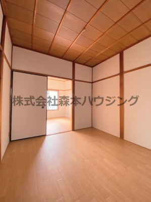 【洋室】 | 　緑町マンション | きれいな洋室です