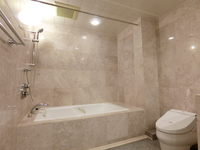 渋谷区神宮前５丁目の賃貸マンションのその他|風呂＆トイレ