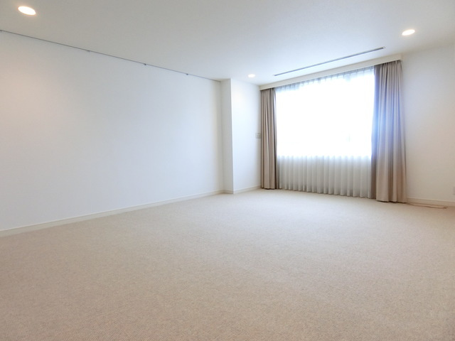 渋谷区神宮前５丁目の賃貸マンションの洋室