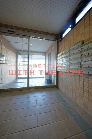 ルネス津福【キャッシュバック対象物件】のエントランス|エントランスです