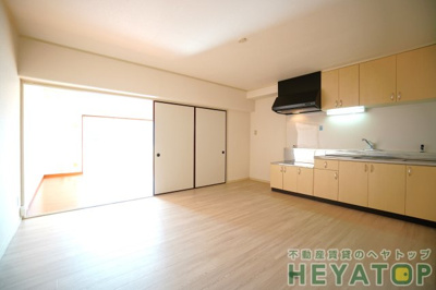 【居間・リビング】 | 浅井ハイツ | ＬＤＫ１０帖（同仕様写真）