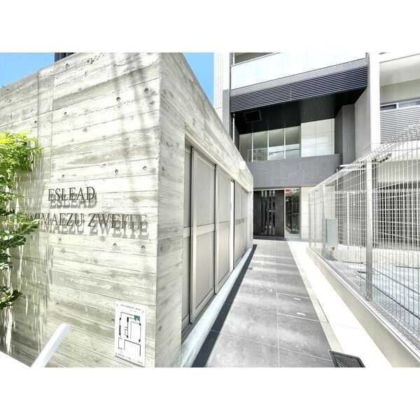 エスリード上前津ツヴァイテのエントランス