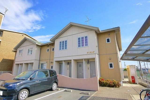 ラ　サンテの外観