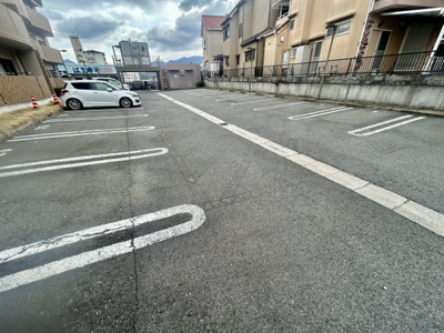 【駐車場】 | エンブレス