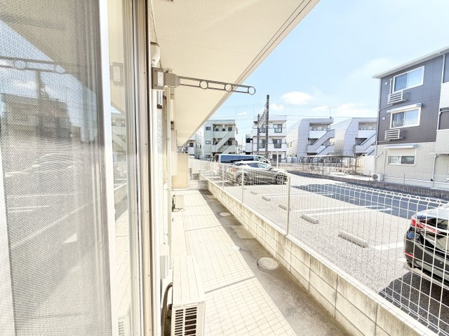 コーポスカイHのバルコニー