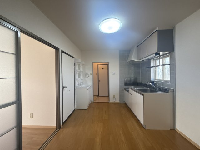 ロジュマン継の居間・リビング