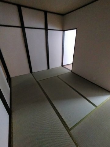  | 梅里園