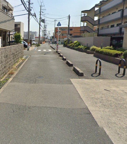 アンプルールフェールグリシーヌの周辺
