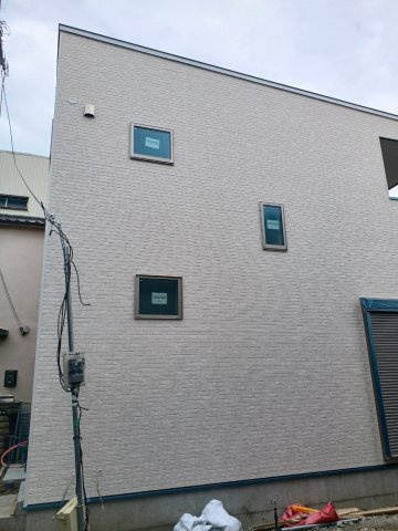 鶴見区安田４丁目新築戸建の外観
