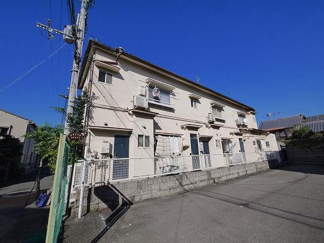 グリーンハウス（西木辻町）の外観|キレイな外観です。