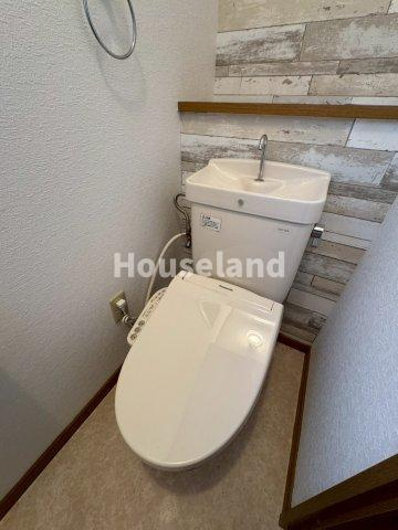 岩出市中島戸建のトイレ