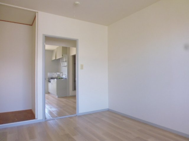 サンビレッジ児島Hの寝室|洋室