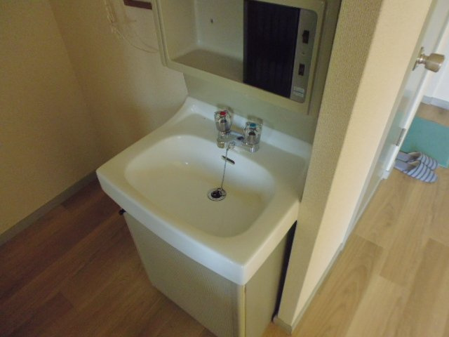 サンビレッジ児島Hの独立洗面台