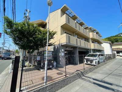 【外観】 | T’sメゾン恩智 | 落ち着いた雰囲気の外観です