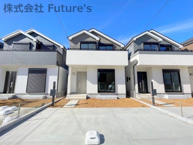 三郷市谷口　新築戸建　全10棟　D号棟の外観|三郷市谷口に全10棟の新築戸建で堂々登場！全棟カースペース並列2台分！！