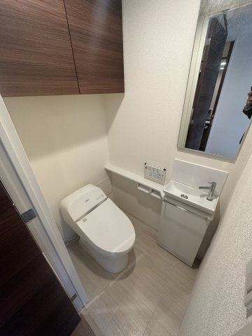 プレシス八丁堀リバーフロントのトイレ