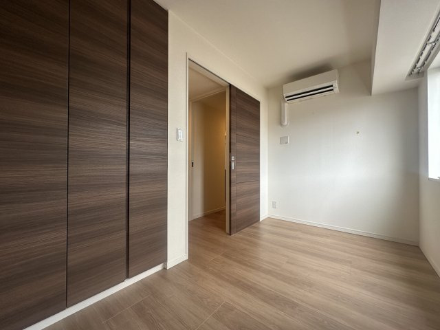 プレシス八丁堀リバーフロントの寝室