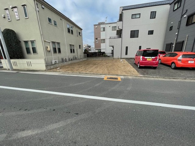 【外観】 | Blooming Garden 瑞穂区田光町３丁目全１棟＜仲介手数料無料＞瑞穂小・津賀田中　 | 撮影
社長の村田です！
自らプレイヤーとして営業しています
長年の経験と実績から皆様により良いマイホーム購入のご提案をいたします。
住宅ローンの不安や購入後の不安等何でもご相談ください。