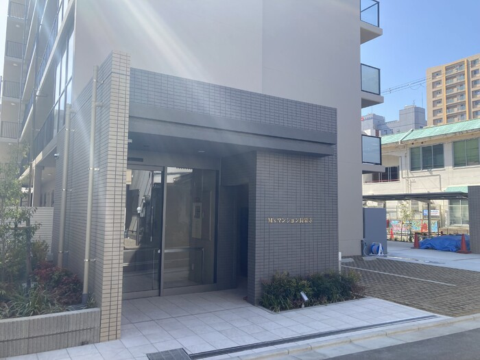 M'sマンション長栄寺のエントランス