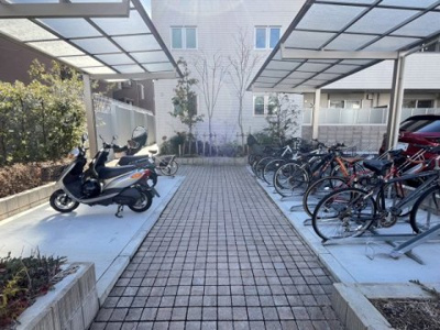 【駐車場】 | ＬＩＺＥ西宮仁川 | 駐輪スペースです