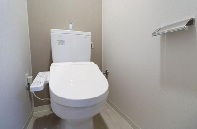 【トイレ】 | エスリード南堀江レジデンス | コンパクトで使いやすいトイレです