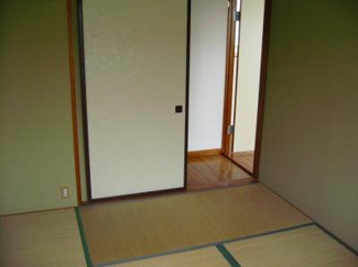 【居間・リビング】 | グリンピアハウス