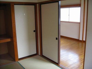 【居間・リビング】 | グリンピアハウス