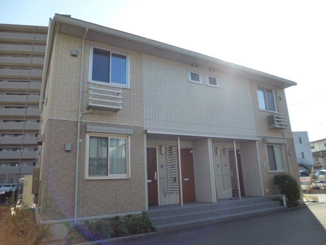 倉敷市老松町３丁目のアパートの外観